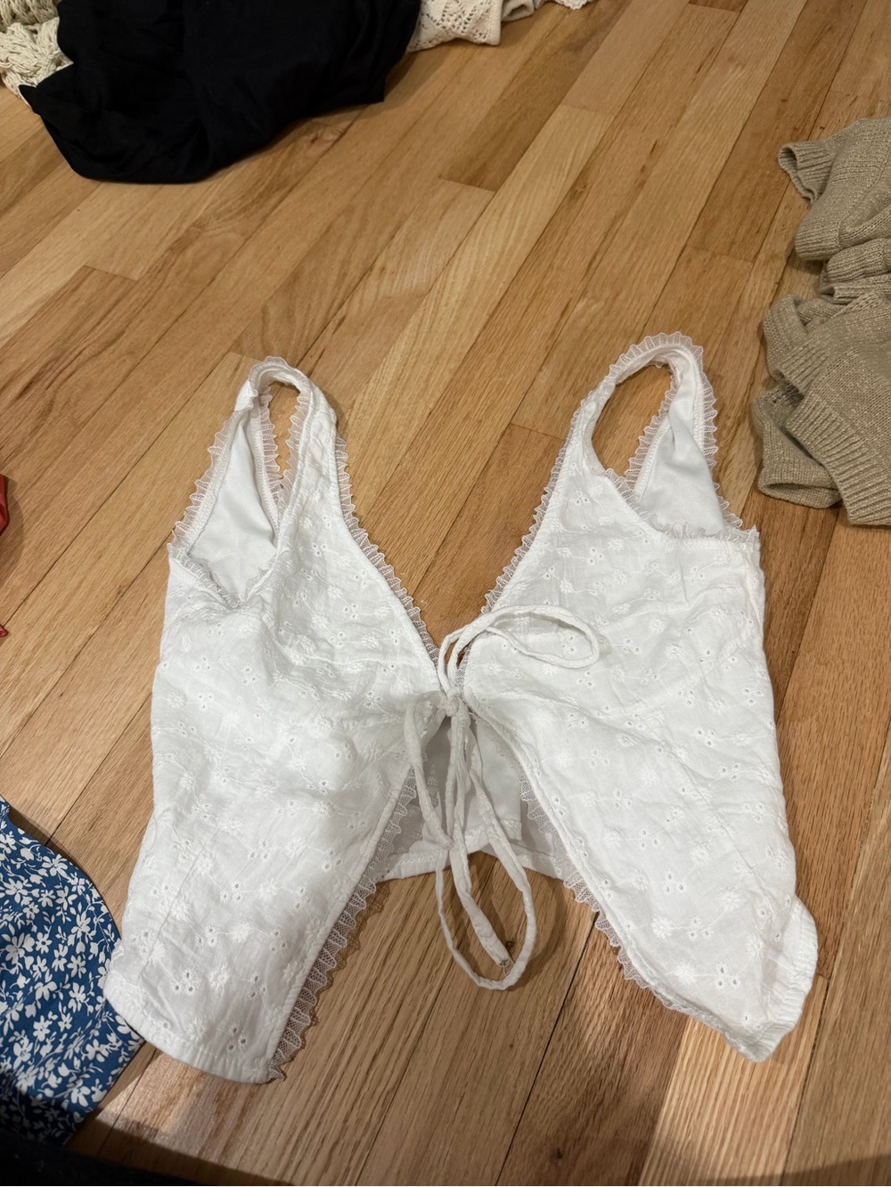 SHEIN White Eyelet Tie-Front Tank Top